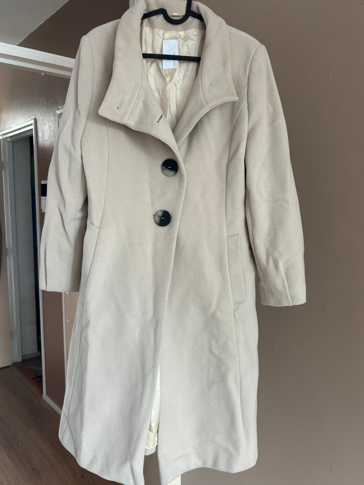 Erich Fend Beige Wollen Jas - Maat 40, Ophalen of Verzenden, Zo goed als nieuw, Maat 38/40 (M), Beige