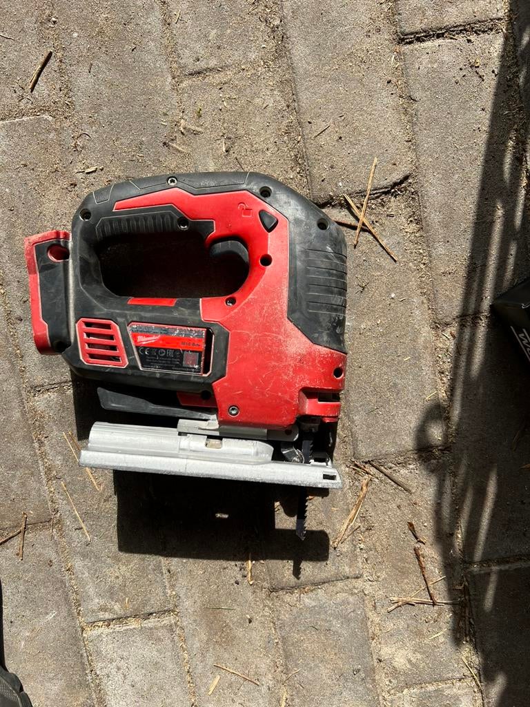 Milwaukee M18 decoupeerzaag, Decoupeerzaag, Ophalen of Verzenden, Zo goed als nieuw, 30 tot 70 mm