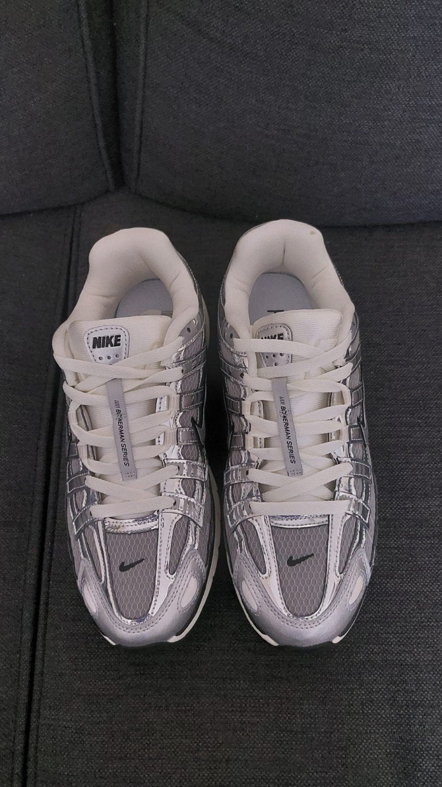 Nike P-6000 sneakers zilver maat 44,5, Kleding | Heren, Overige kleuren, Nike, Ophalen of Verzenden, Sneakers of Gympen