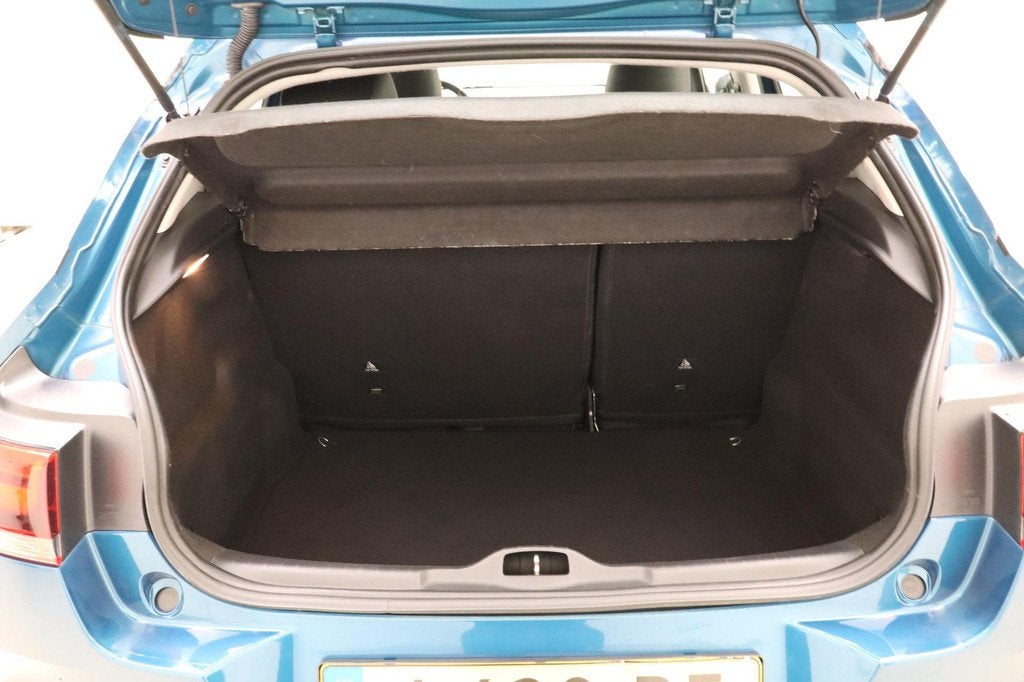 Citroen C4 Cactus 1.2 PureTech Business 110 PK | Navigatie |, Voorwielaandrijving, Stof, Gebruikt, Euro 6
