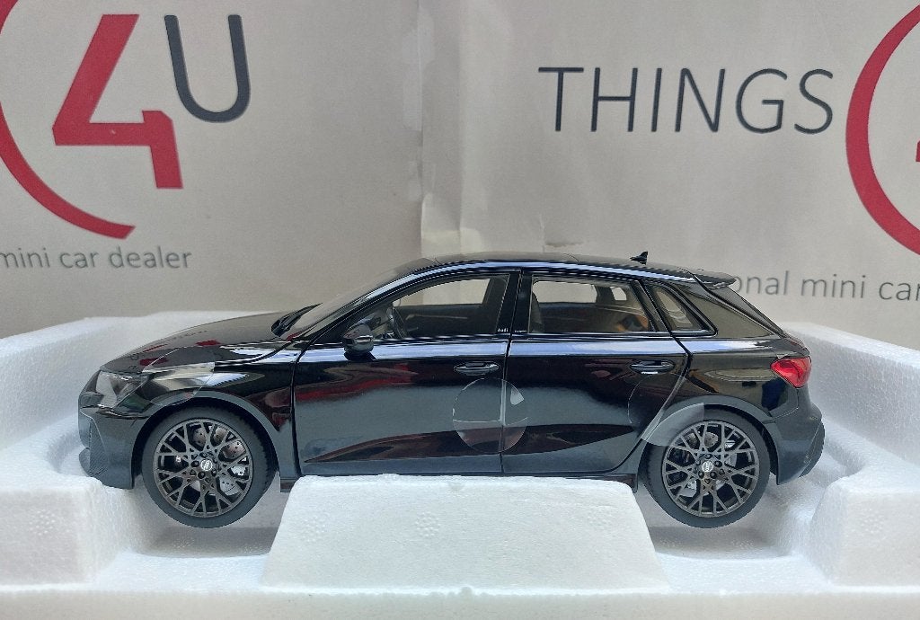 Norev 1:18 Audi RS 3 Sportback 2025 Myth Black nieuw, Ophalen of Verzenden, Nieuw, Auto, Norev