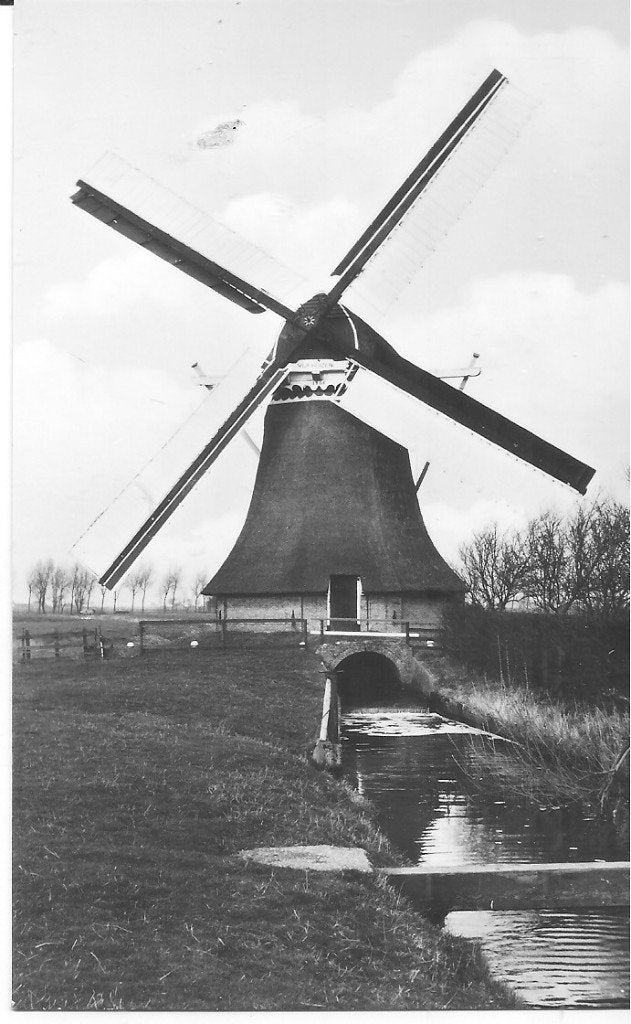 Ansichtkaart Hoekstermolen Hallum, Friesland (1974), Ophalen of Verzenden, 1960 tot 1980, Ongelopen, Friesland