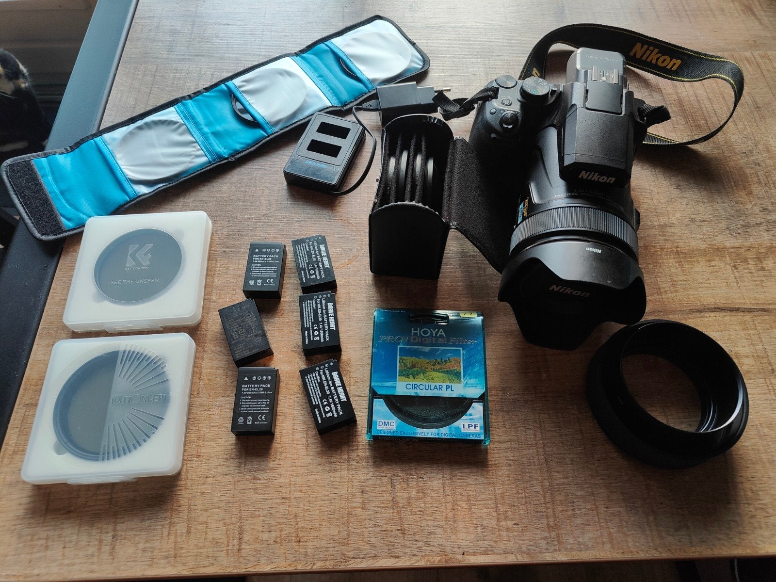 Nikon P1000 met 5 accu's en diverse filters, Ophalen, 16 megapixels, Nikon, 8 keer of meer