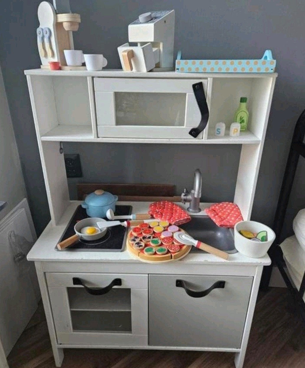 Ikea keukentje, Ophalen