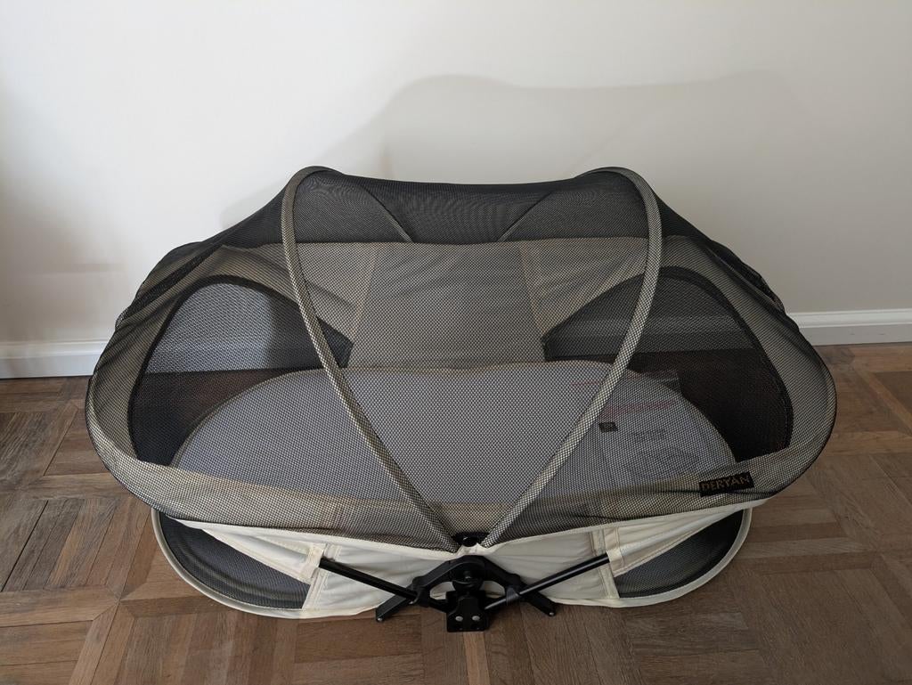 Deryan babybedje / campingbedje pop-up, Kinderen en Baby's, Babywiegjes en Ledikanten, Ophalen, Zo goed als nieuw, Reisbedje