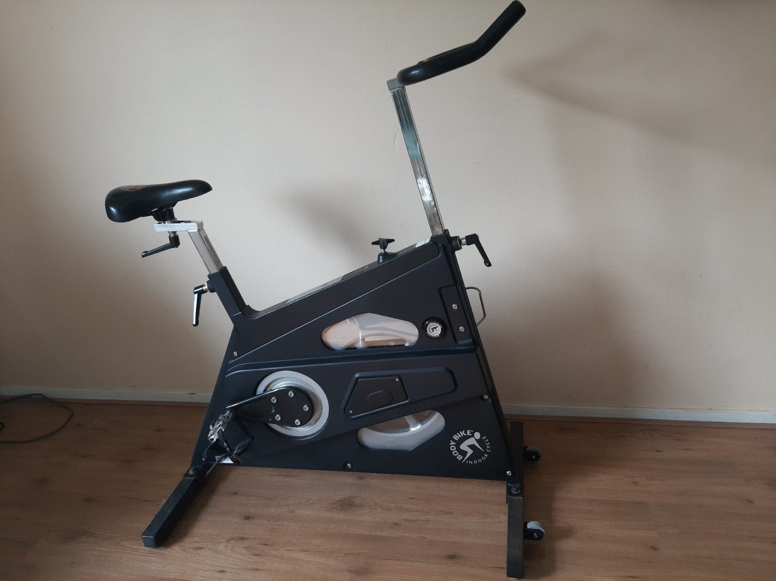 Spinningfiets - Body bike, Ophalen, Gebruikt, Metaal, Spinningfiets
