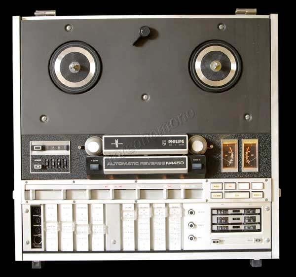 Gezocht Philips N4450 Bandrecorder, Ophalen, Bandrecorder, Met stofkap