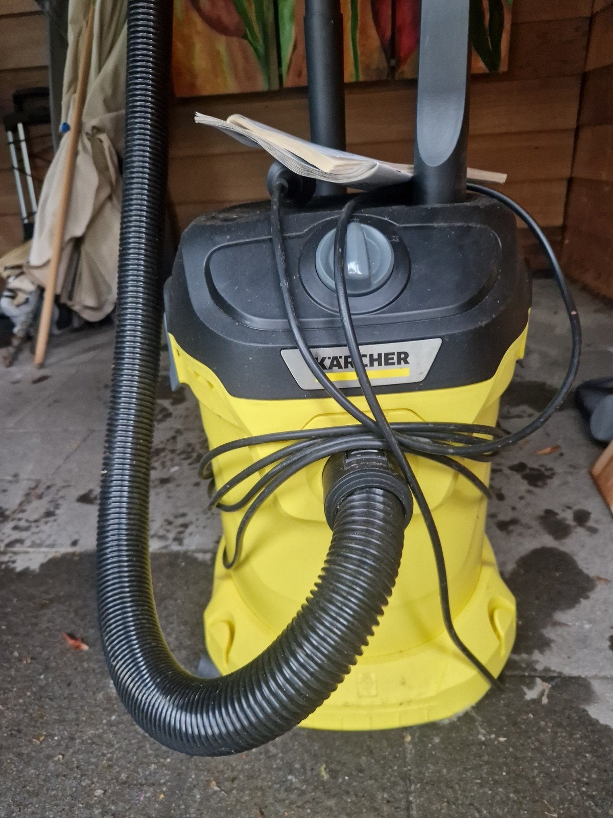 Kärcher WD2 Nat- en Droogzuiger, Inclusief accessoires, Gebruikt, Kärcher, Ophalen of Verzenden