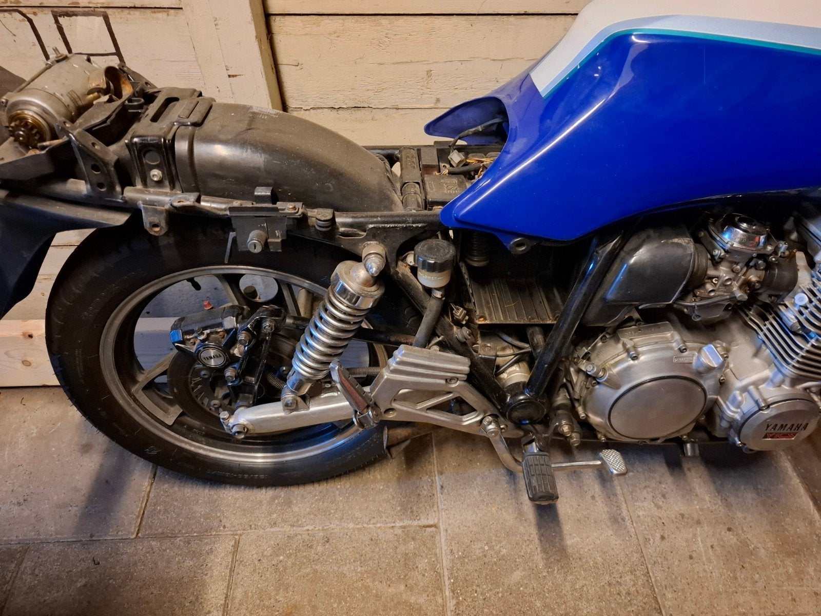 Yamaha XJ 900f  Onderdelen, Motoren, Verzenden