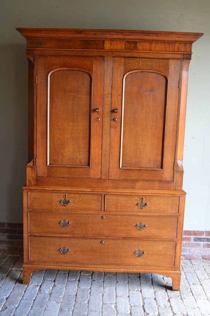 Prachtig strak antiek Engels eiken houten kabinet., Verzenden
