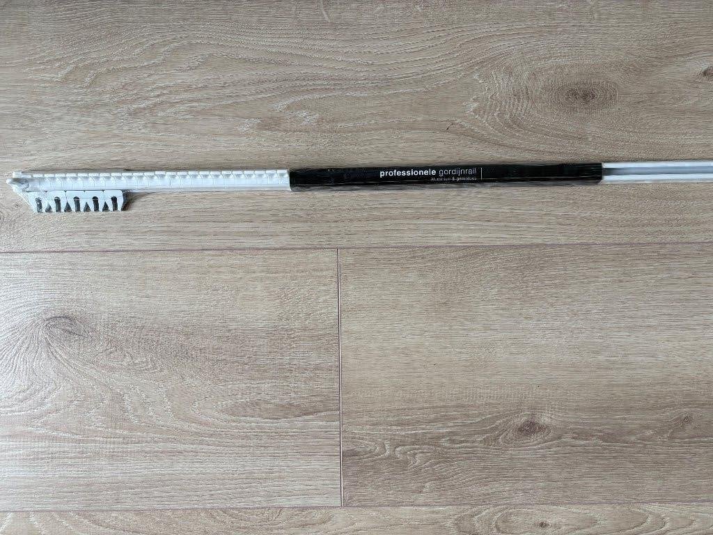 Gordijnrails wit (nieuw), Ophalen, 200 cm, Kwantum, Wit