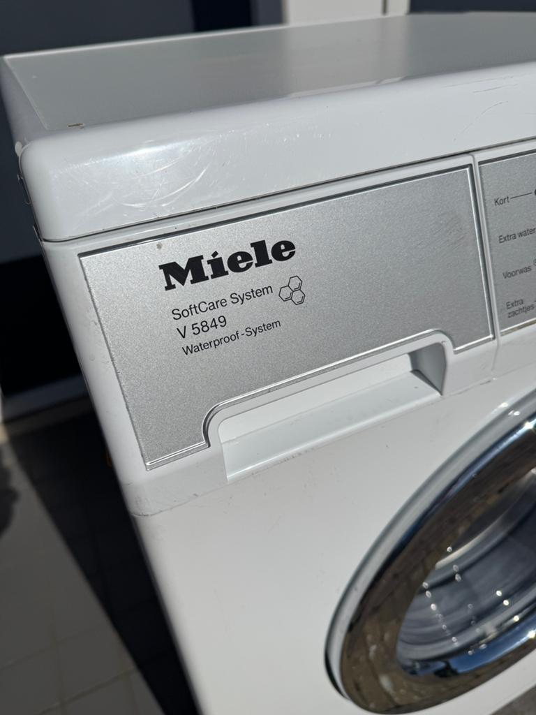 Wasmachine Miele V5849, Ophalen, Gebruikt, 85 tot 90 cm