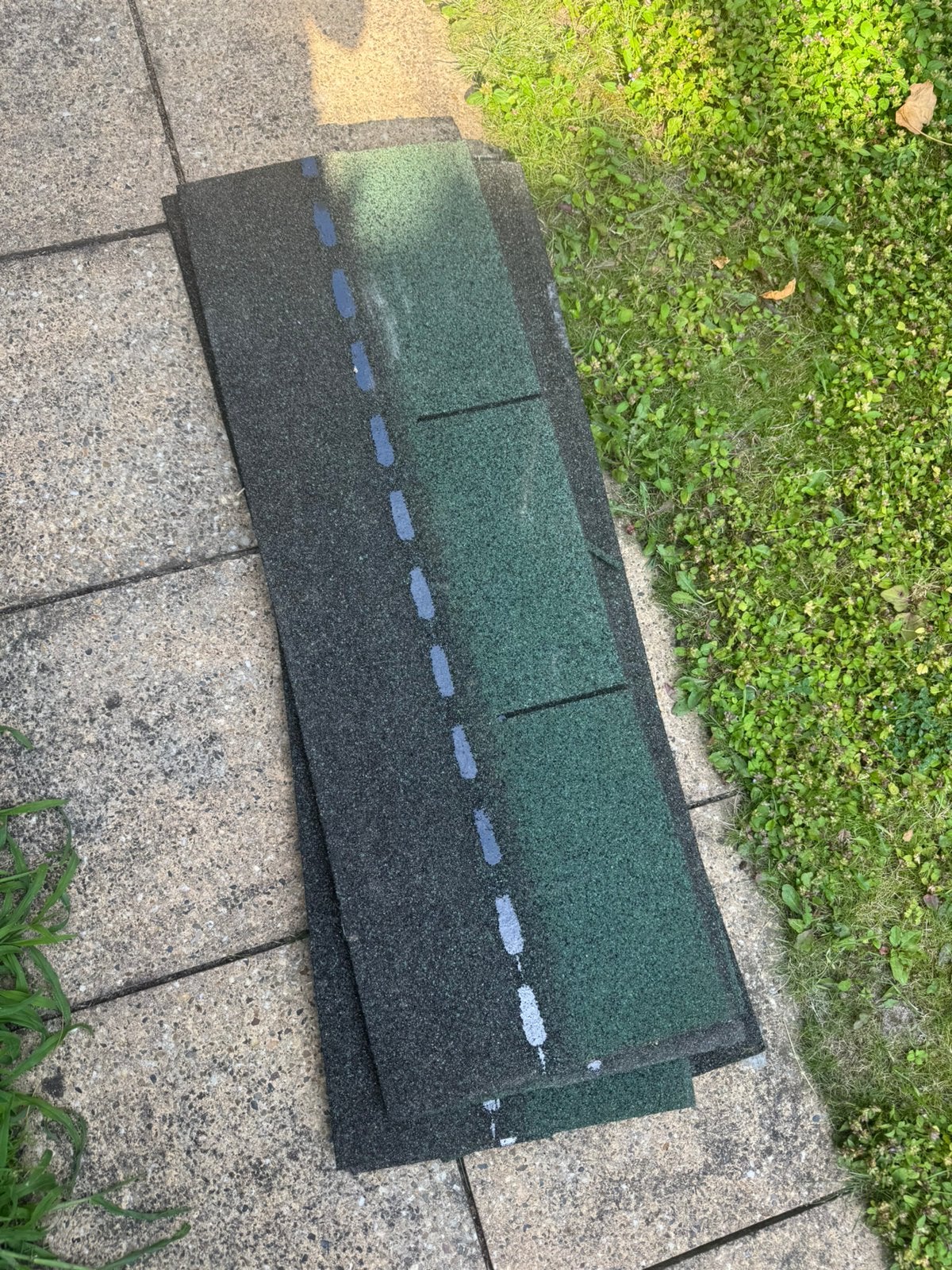 GRATIS 18 groene dakshingles, Ophalen, Overige materialen, Zwart, Zo goed als nieuw