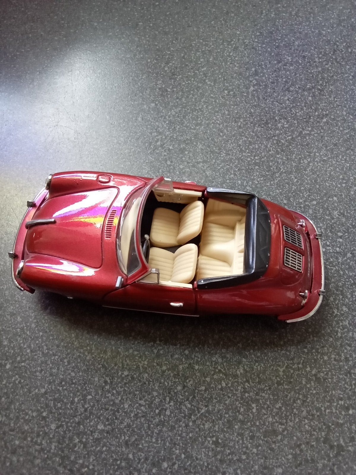 Hongwell Porsche 356B Coupe, Hobby en Vrije tijd, Modelauto's | 1:43, Ophalen, Zo goed als nieuw, Auto, Overige merken