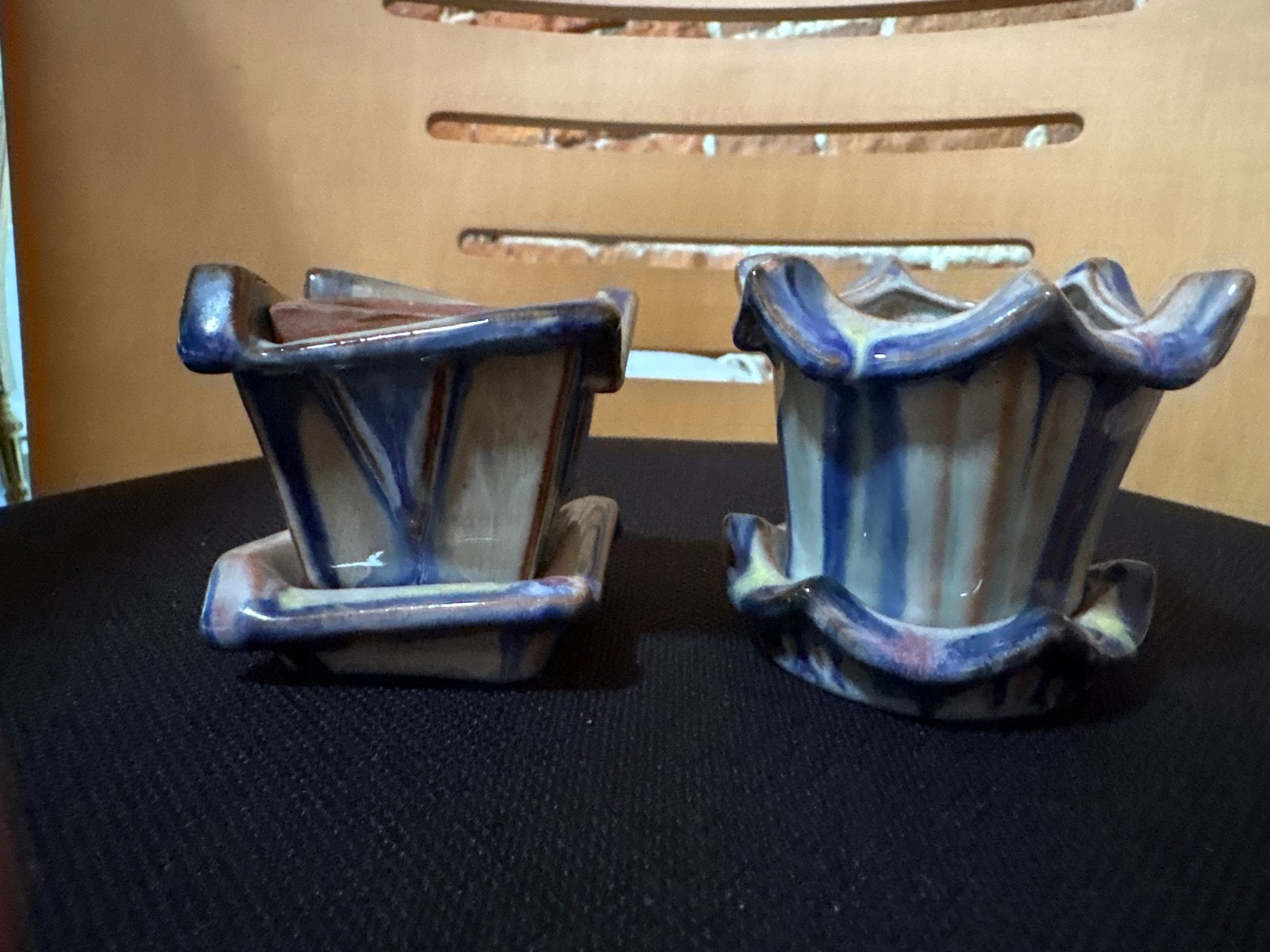 Art nouveau/ art deco keramische bloempotjes met schotels, Ophalen of Verzenden
