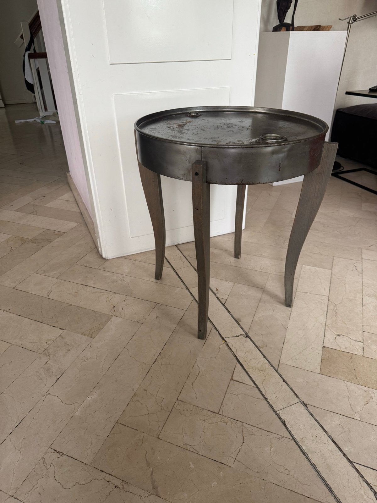 Uniek bijzettafeltje van gerecycled olievat - Stanker Design, Minder dan 55 cm, Gebruikt, Metaal of Aluminium, Rond