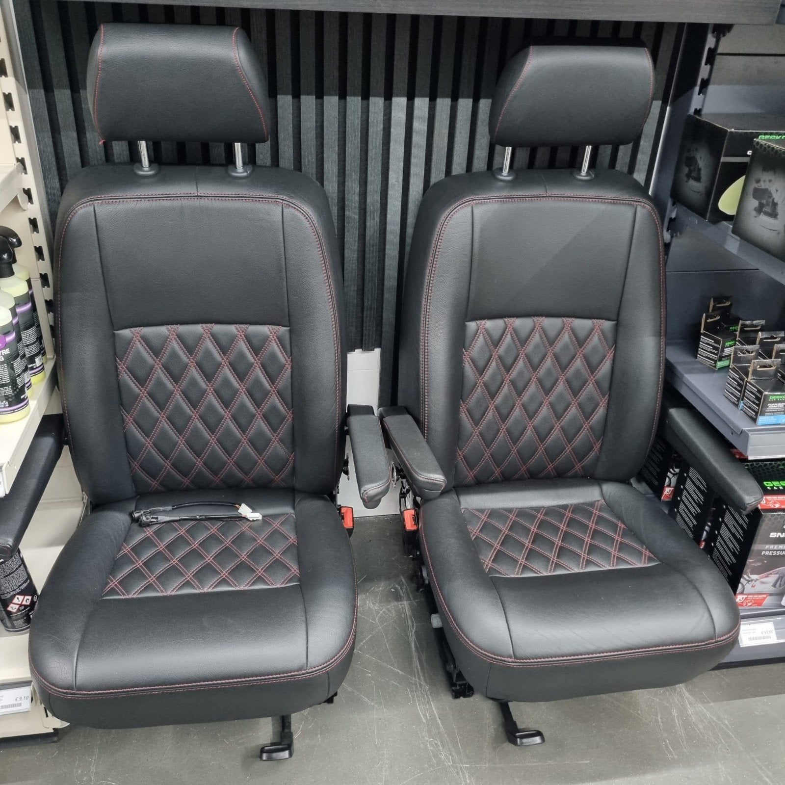 VW Transporter T6.1 Lederen Stoelen met Stoelverwarming, Auto-onderdelen, Interieur en Bekleding, Ophalen of Verzenden, Volkswagen