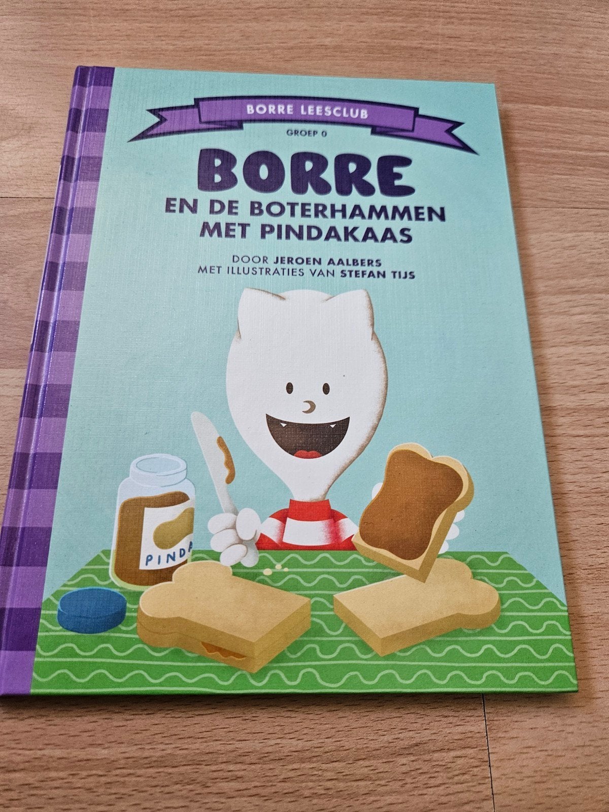 Borre en de boterhammen met pindakaas, Boeken, Ophalen of Verzenden, Zo goed als nieuw, Fictie algemeen
