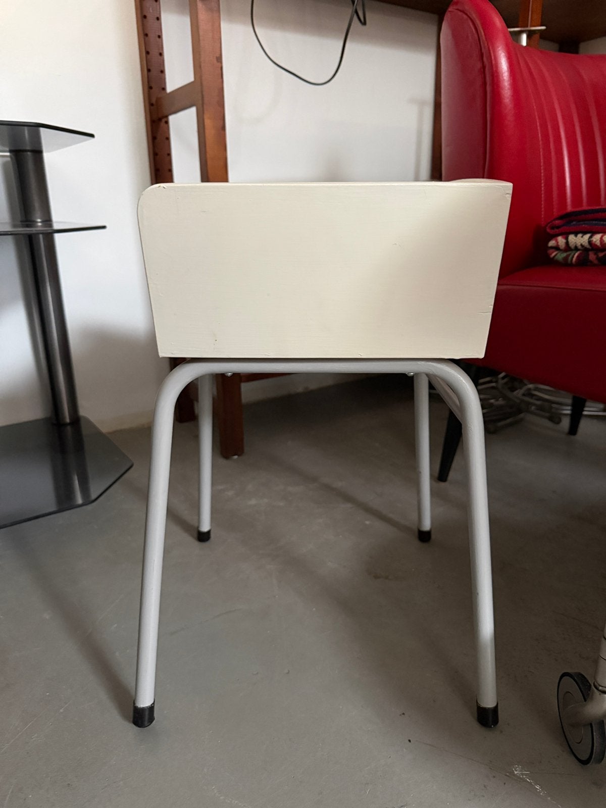 Vintage nachtkastje, tafeltje, Huis en Inrichting, Kasten | Overige, Ophalen, Gebruikt, I, I
