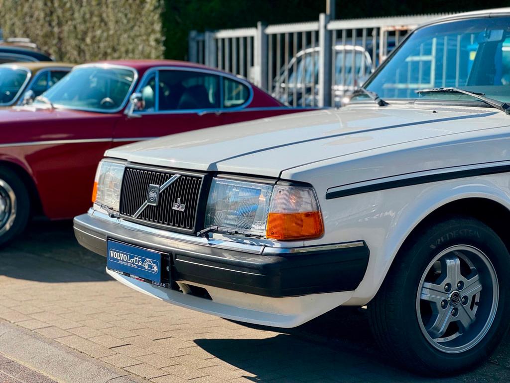Volvo 244 GLT, Automaat, Gebruikt, Overige modellen, Wit
