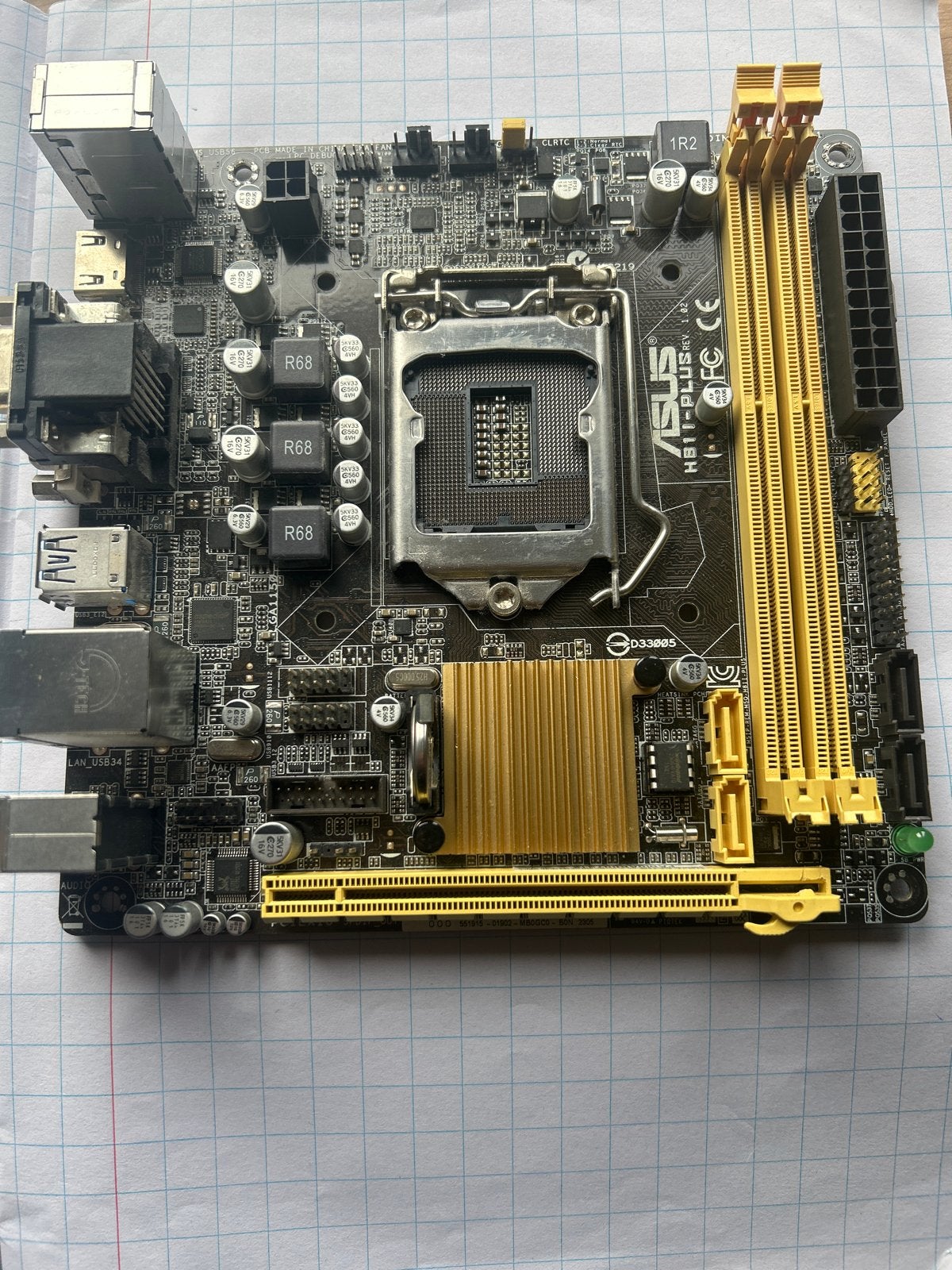 ASUS H81I-PLUS Mini-ITX Moederbord LGA1150 DDR3 SATA3 HDMI, Computers en Software, Moederborden, Ophalen of Verzenden, Zo goed als nieuw