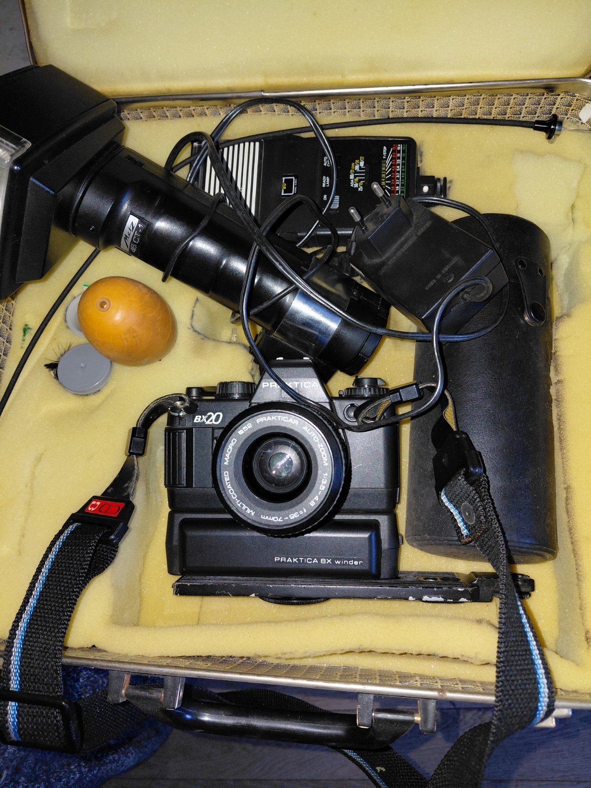 Praktica BX20 Spiegelreflexcamera met accessoires, Ophalen of Verzenden, Gebruikt, Spiegelreflex, Overige Merken