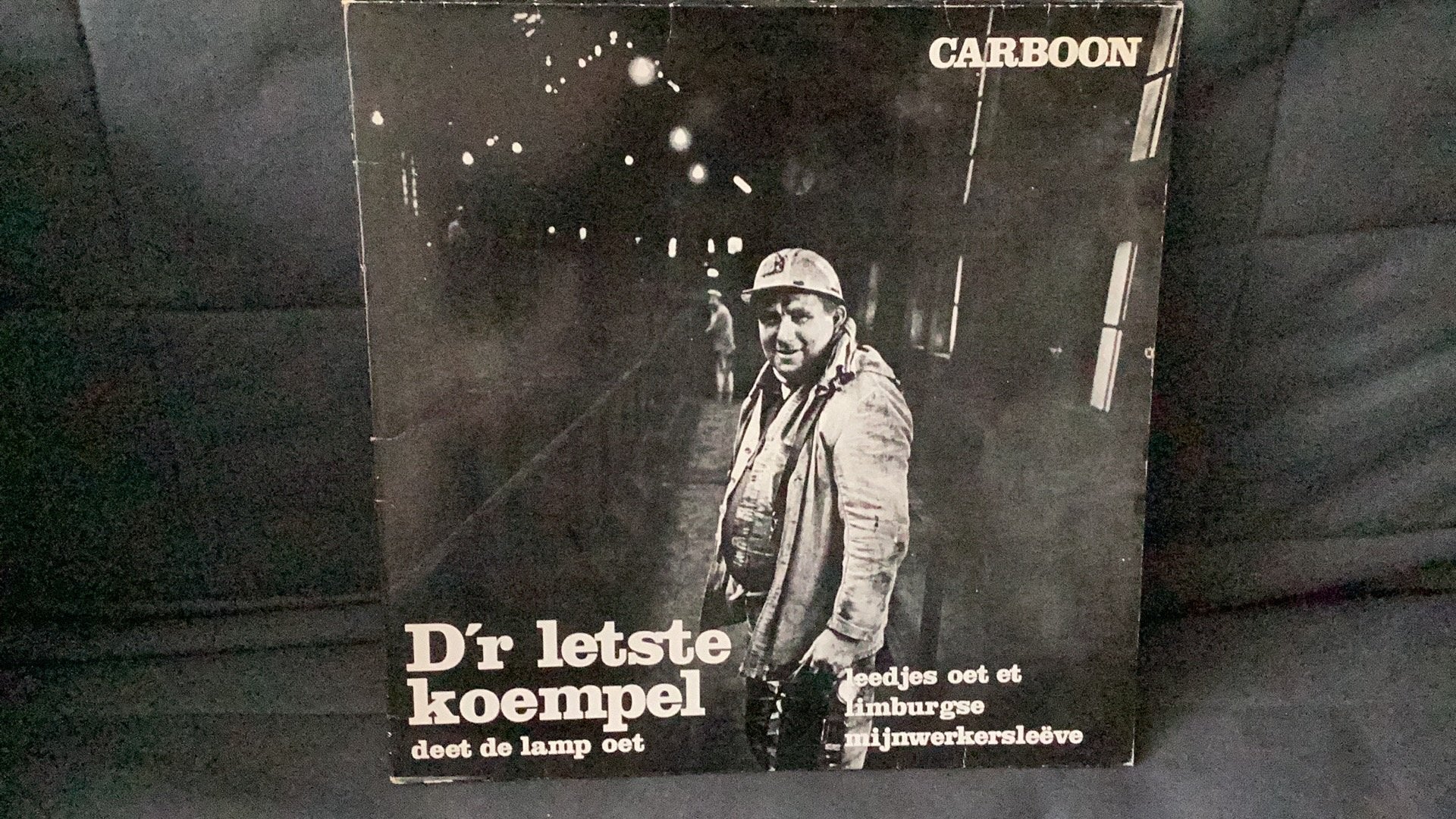 Carboon “ D’r letste koempel ….”  Lp, Cd's en Dvd's, Ophalen of Verzenden, Zo goed als nieuw, 12 inch, Levenslied of Smartlap