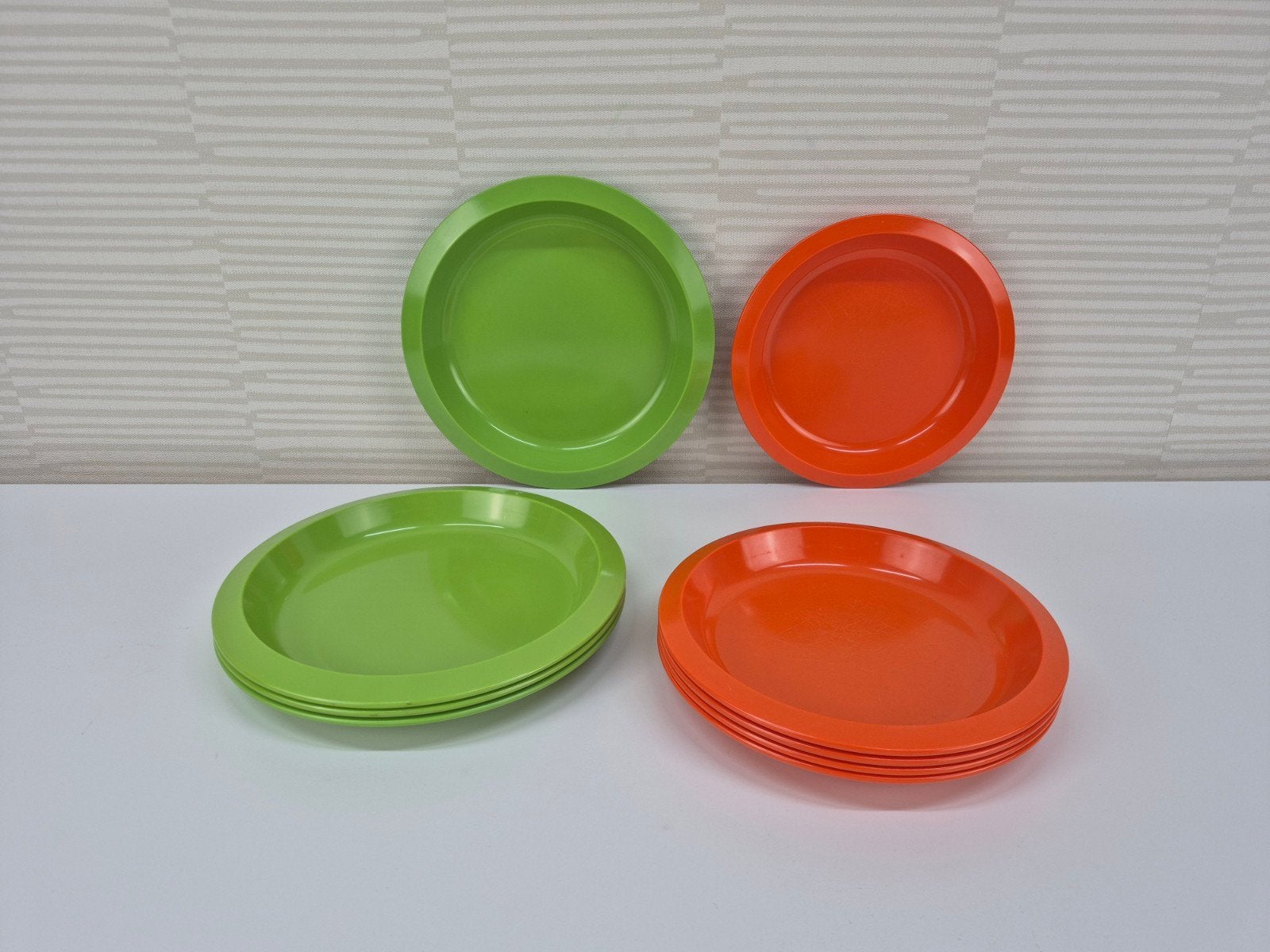 €1 p.st. Tiger melamine borden. Oranje/groen buitenservies., Ophalen of Verzenden, ., ., .