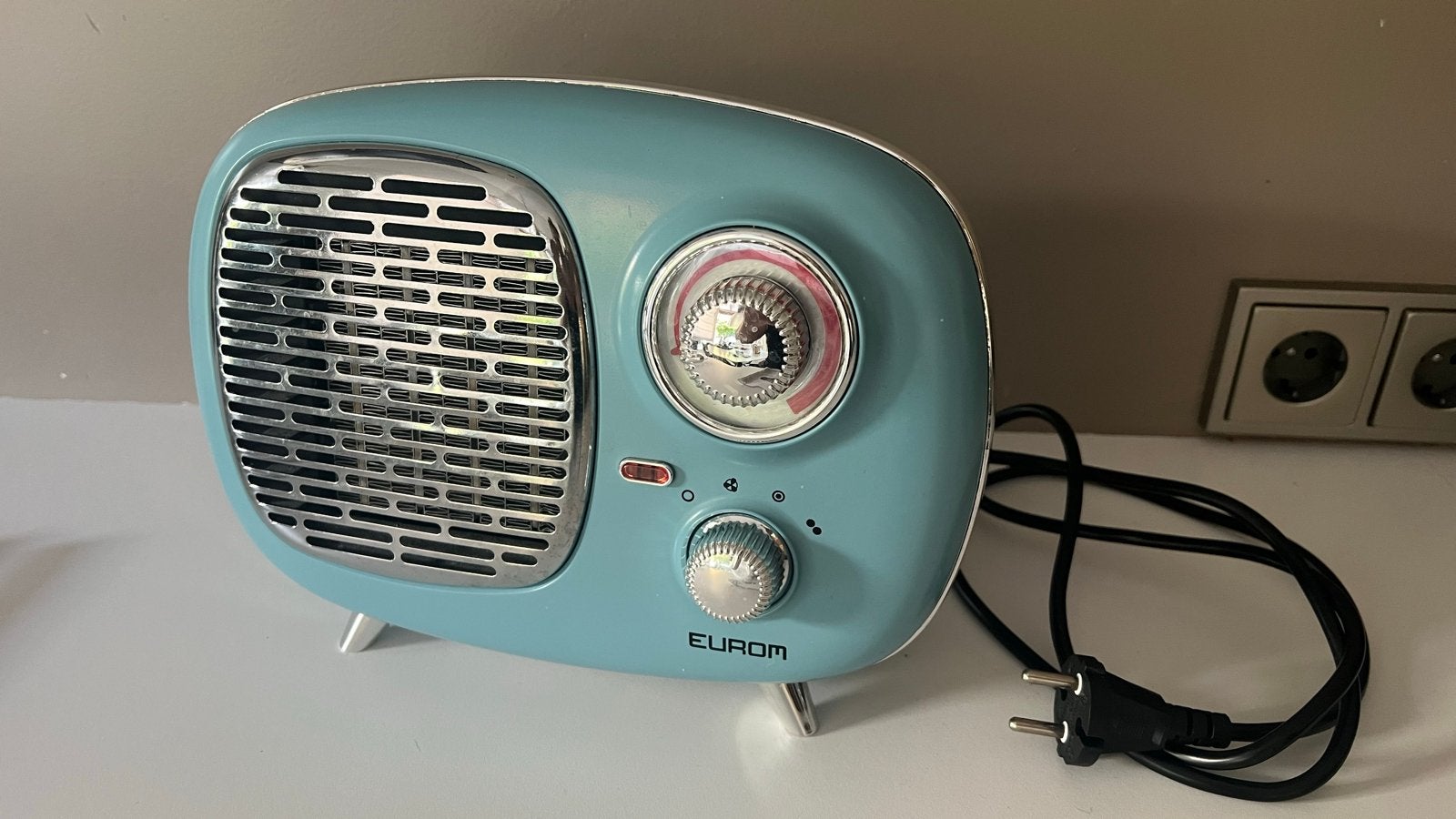 Eurom B-4 PTC Heater - Retro, Compacte en stijlvolle kachel, Witgoed en Apparatuur, Airco's, Tafel- of Grondventilator, Verwarmen