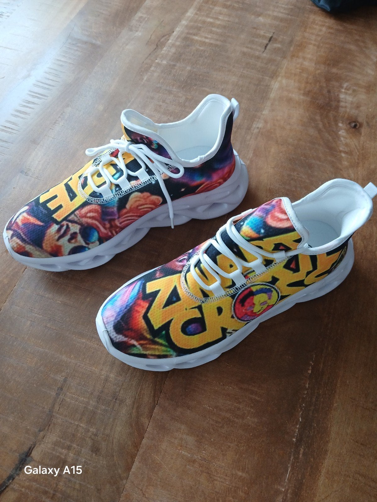 Unieke " eigen ontwerp " Zwarte Cross schoenen., Ophalen of Verzenden, Overige kleuren