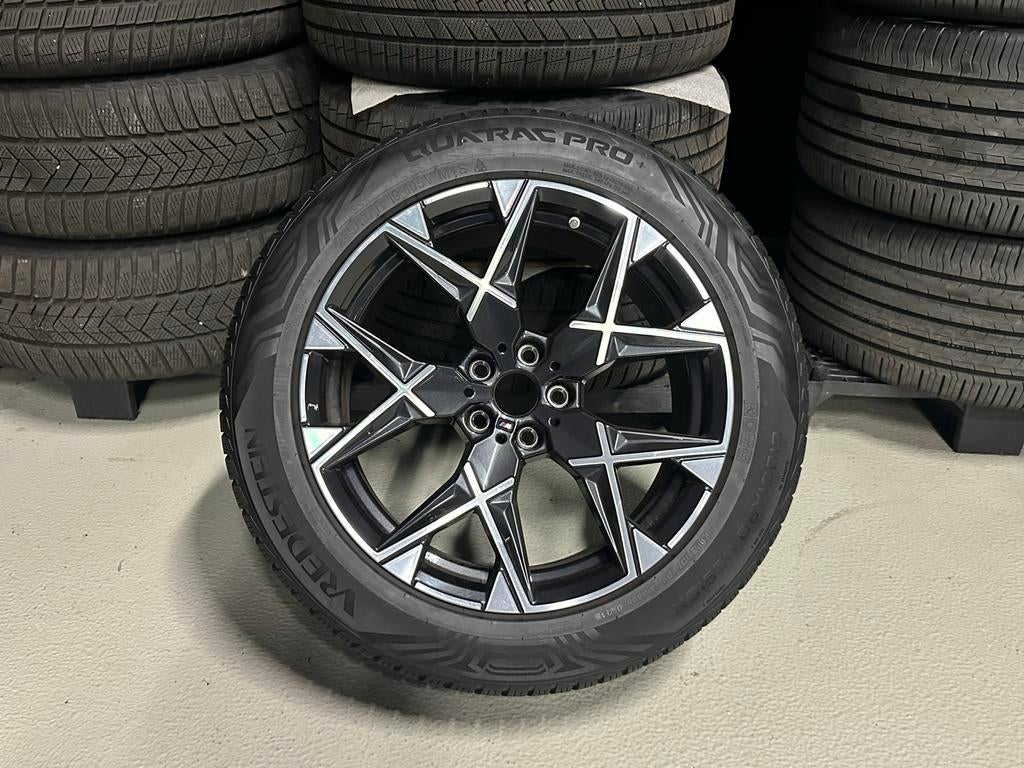 BMW X3 19 inch Velgen met All-Season Banden Wintercodering, Auto-onderdelen, Banden en Velgen, Banden en Velgen, All Season, Personenwagen