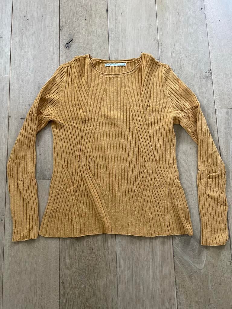 Shirt - Maat M - Merk Only, Maat 38/40 (M), Geel, Ophalen of Verzenden, Zo goed als nieuw