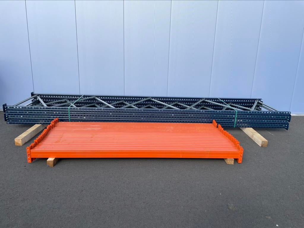 4 staanders 5m en 18 liggers 270 3000 kg Lengte circa 8.40, Ophalen of Verzenden