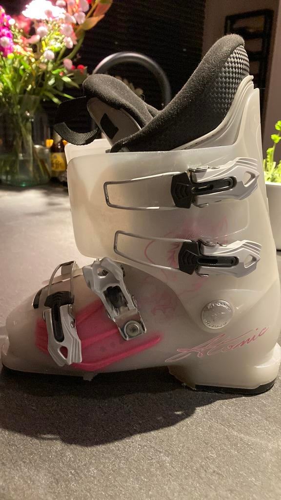 Atomic ski schoenen, 160 tot 180 cm, Ophalen of Verzenden, Zo goed als nieuw, Atomic