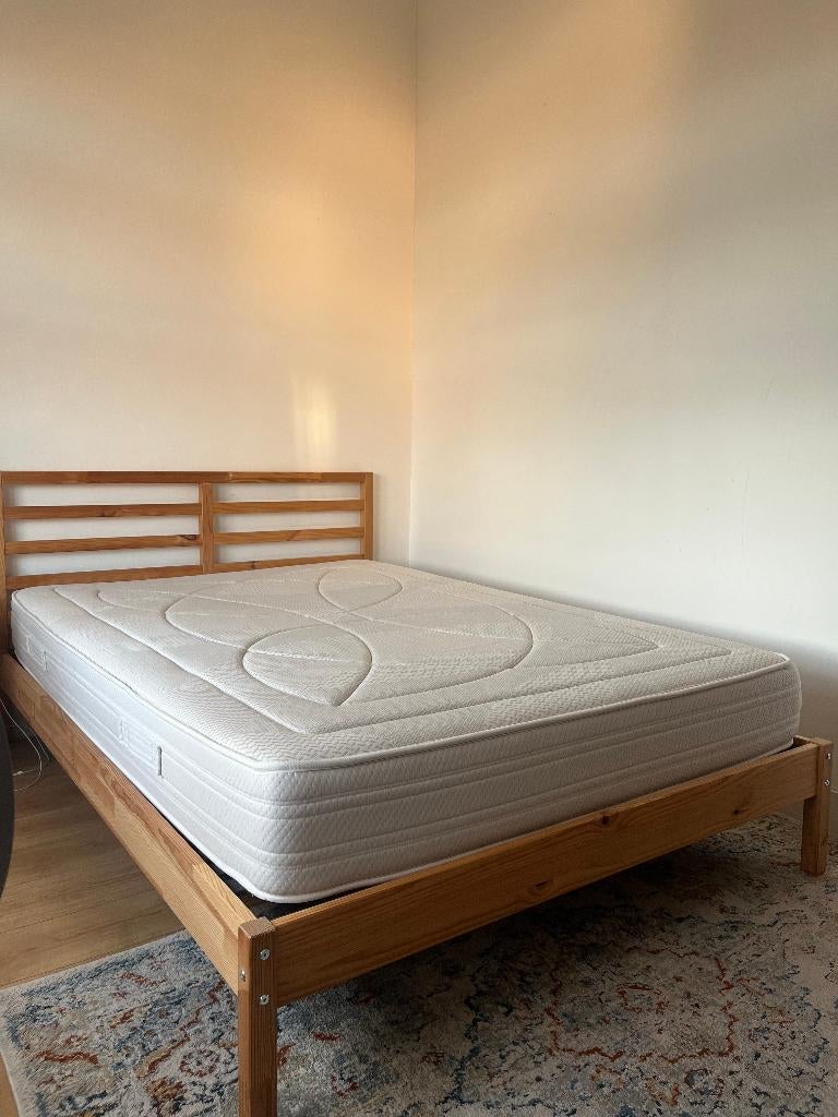 Mattress 140x200cm / Matras van 140x200cm, Huis en Inrichting, Slaapkamer | Matrassen en Bedbodems, Ophalen, Tweepersoons, 140 cm