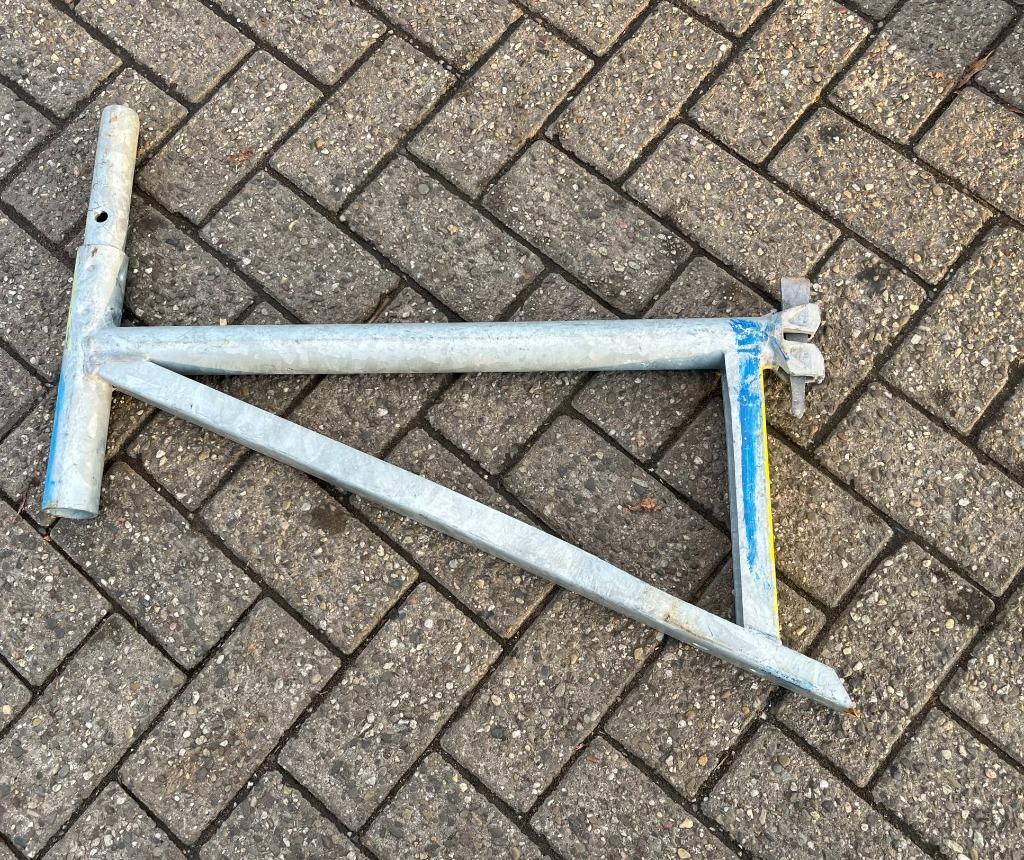 Layher Allround console 0.73M buisoplegging met pen gebruikt, Ophalen, Gebruikt, Gevelsteiger, 5 meter of hoger