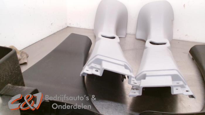 Stijlbekleding midden-links van een Fiat Fiorino, Gebruikt, -, -, Ophalen of Verzenden