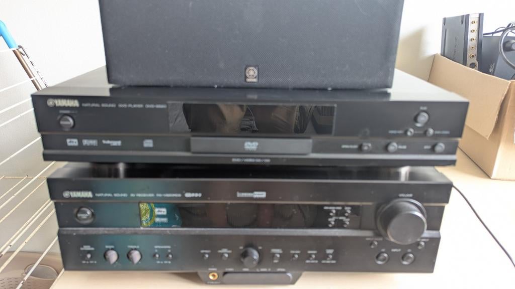Yamaha RX-V620RDS Dolby Surround 5.1 set, Ophalen