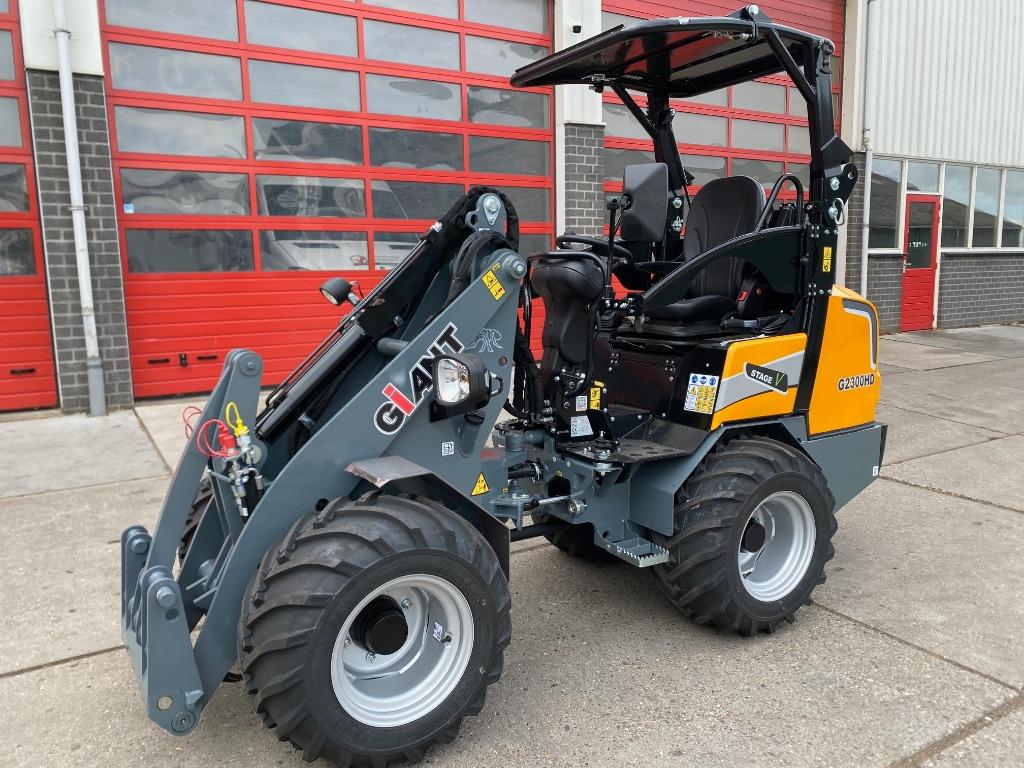 Giant G2300 HD shovel / minishovel, Ophalen of Verzenden, Wiellader of Shovel