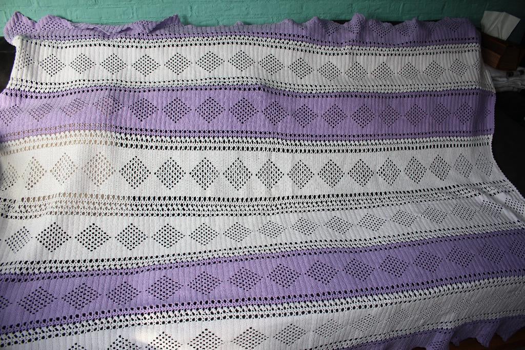 sprei  plaid gehaakt van katoen, Ophalen, Overige typen, Zo goed als nieuw, Overige kleuren