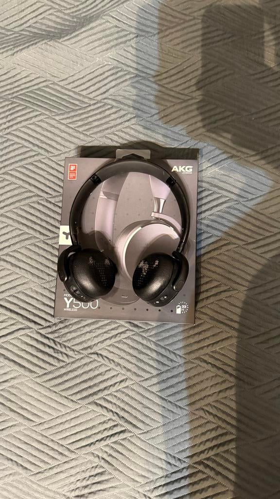 AKG Y500 Koptelefoon, Overige merken, Gebruikt, Draadloos, Op oor (supra aural)