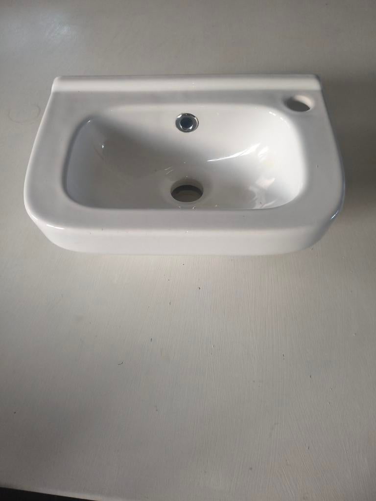 Toilet fontein, Ophalen of Verzenden, Zo goed als nieuw
