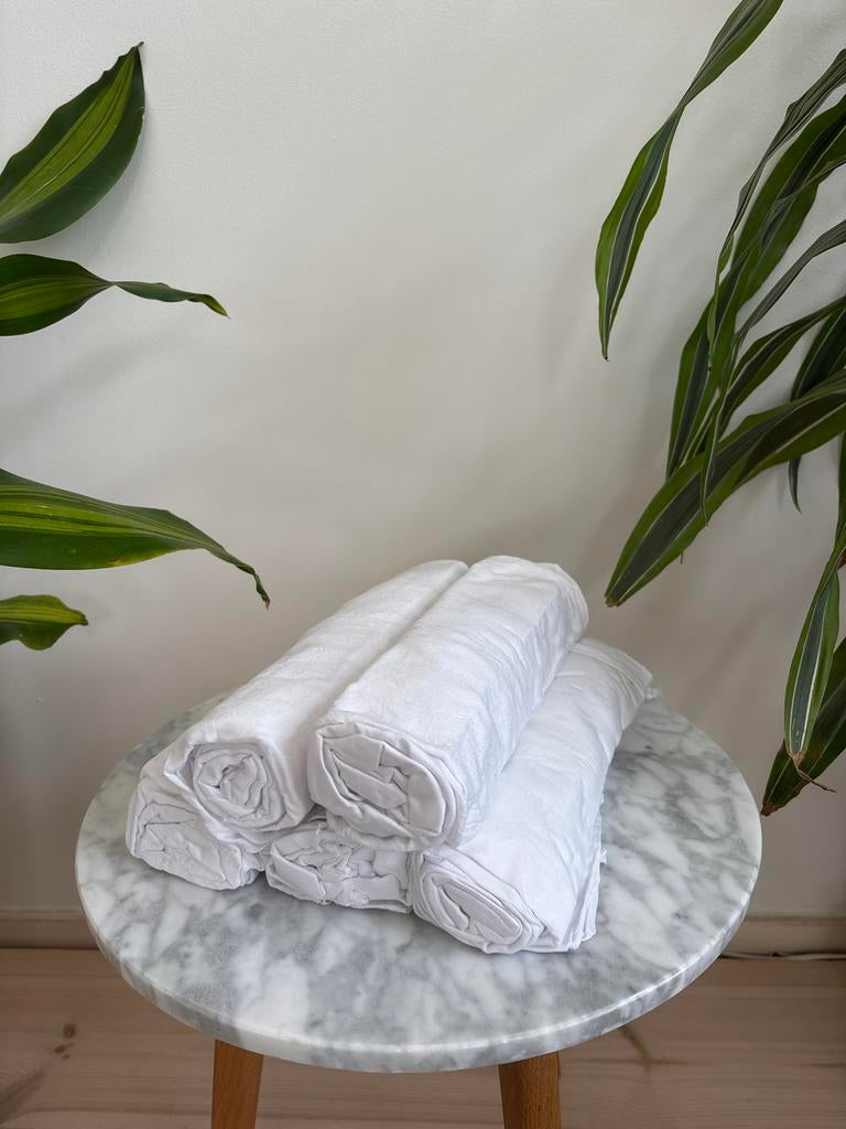 16 Witte Sarongs, Ophalen of Verzenden, Nieuw, Wit, Overige typen