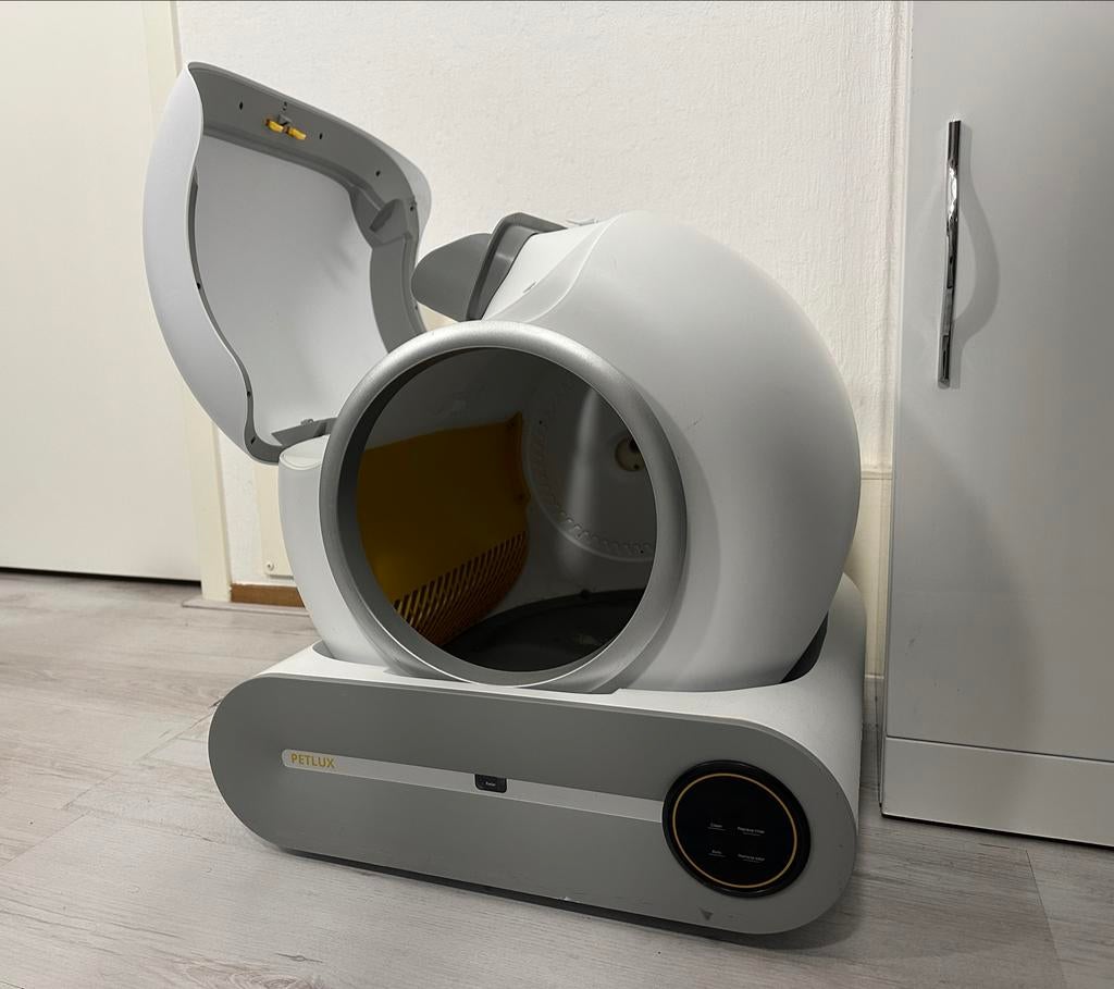 Petlux automatische kattenbak, V2 model, in zeer goede staat, Ophalen, Zelfreinigend, Gebruikt, Open