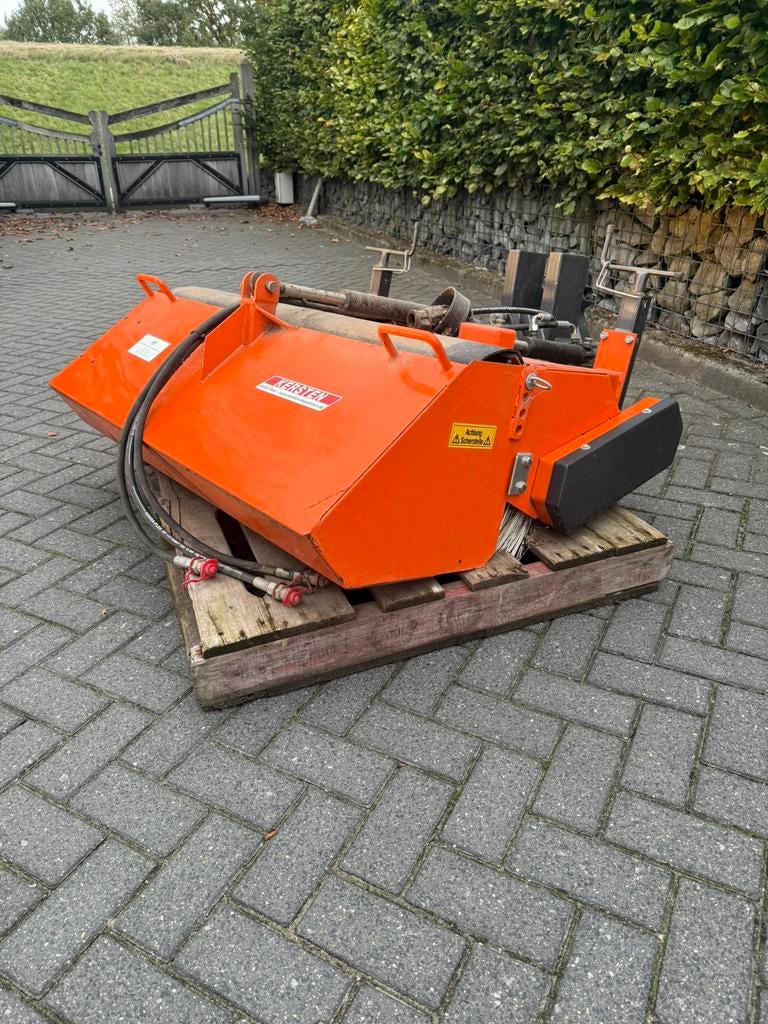 Veegmachine tractor met zwenk functie!, Ophalen of Verzenden, Overige, Overige typen