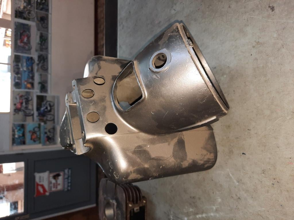 Lampenkap zundapp 515 1963, Fietsen en Brommers, Brommeronderdelen | Zundapp, Ophalen of Verzenden, Nieuw, Uitlaat