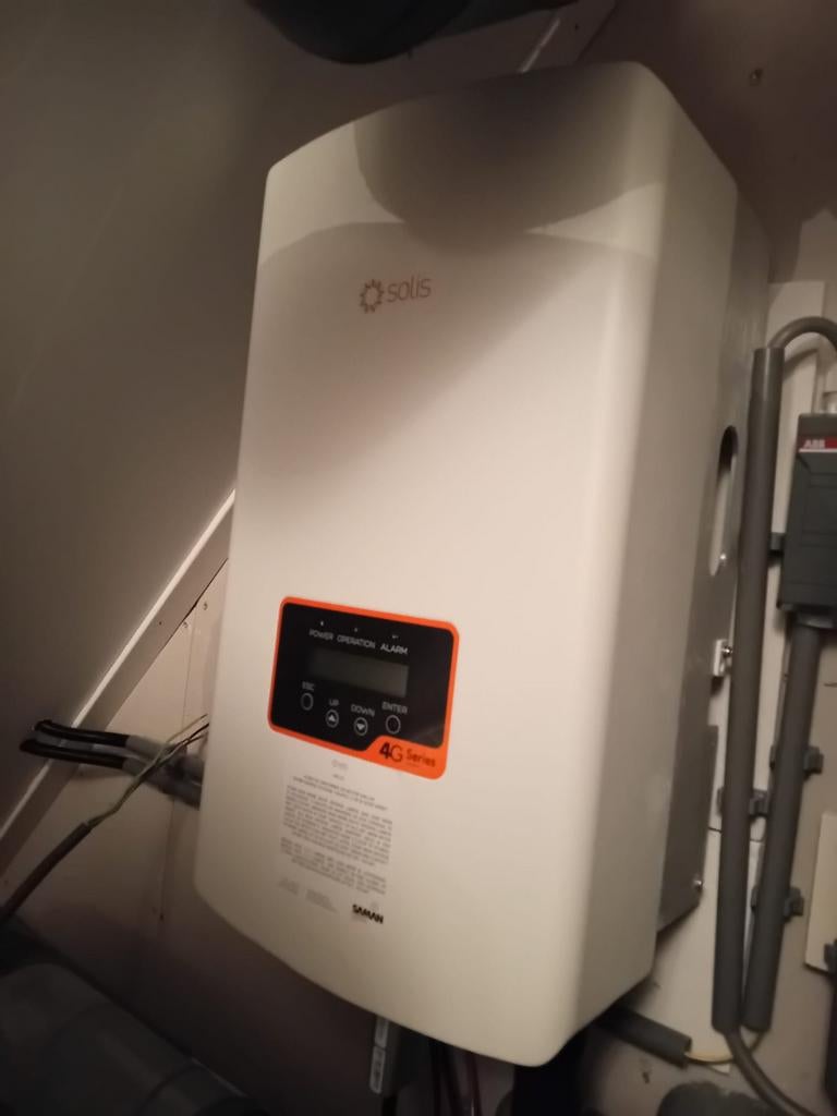 Zonne-omvormer Solis 3.6kW - Gebruikt, Doe-het-zelf en Verbouw, Overige Doe-het-zelf en Verbouw, Ophalen, Gebruikt