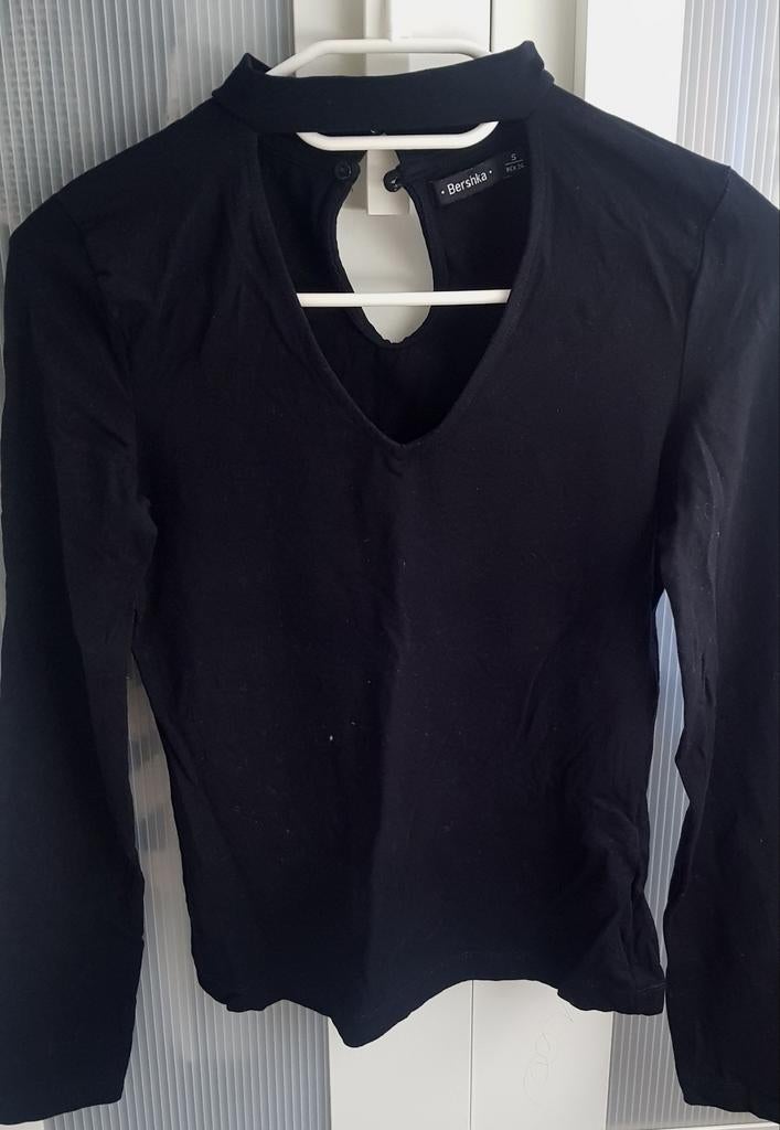 Blouse zwart maat s bershka kerst blousen decollete setje, Verzenden, Zwart, Bershka, Zo goed als nieuw