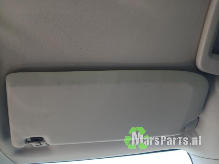 Zonneklep van een Volvo V50, Gebruikt, -, -, Ophalen of Verzenden