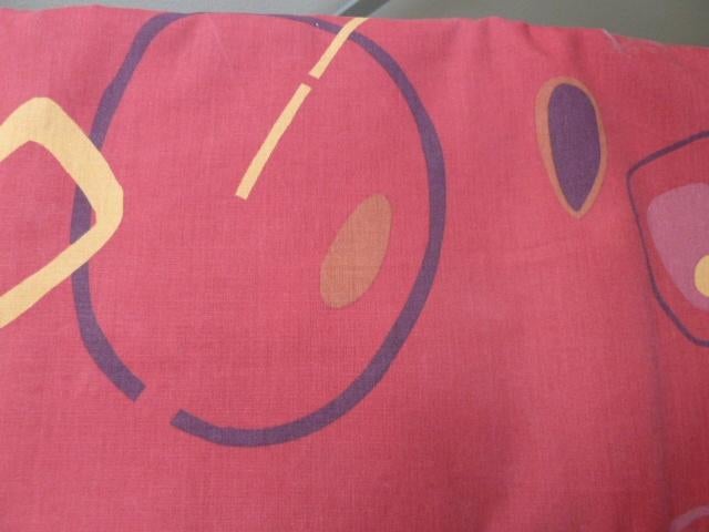 Dekbedhoes 140 x200 rood met figuren, Eenpersoons, Verzenden, Dekbedovertrek, Nieuw